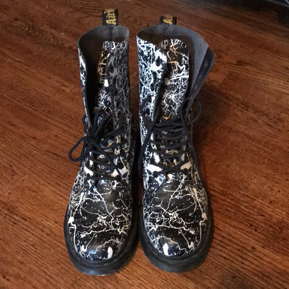 Black and white splatter paint 10 eye Doc Martens